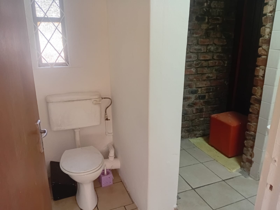 To Let 1 Bedroom Property for Rent in Vincent Eastern Cape